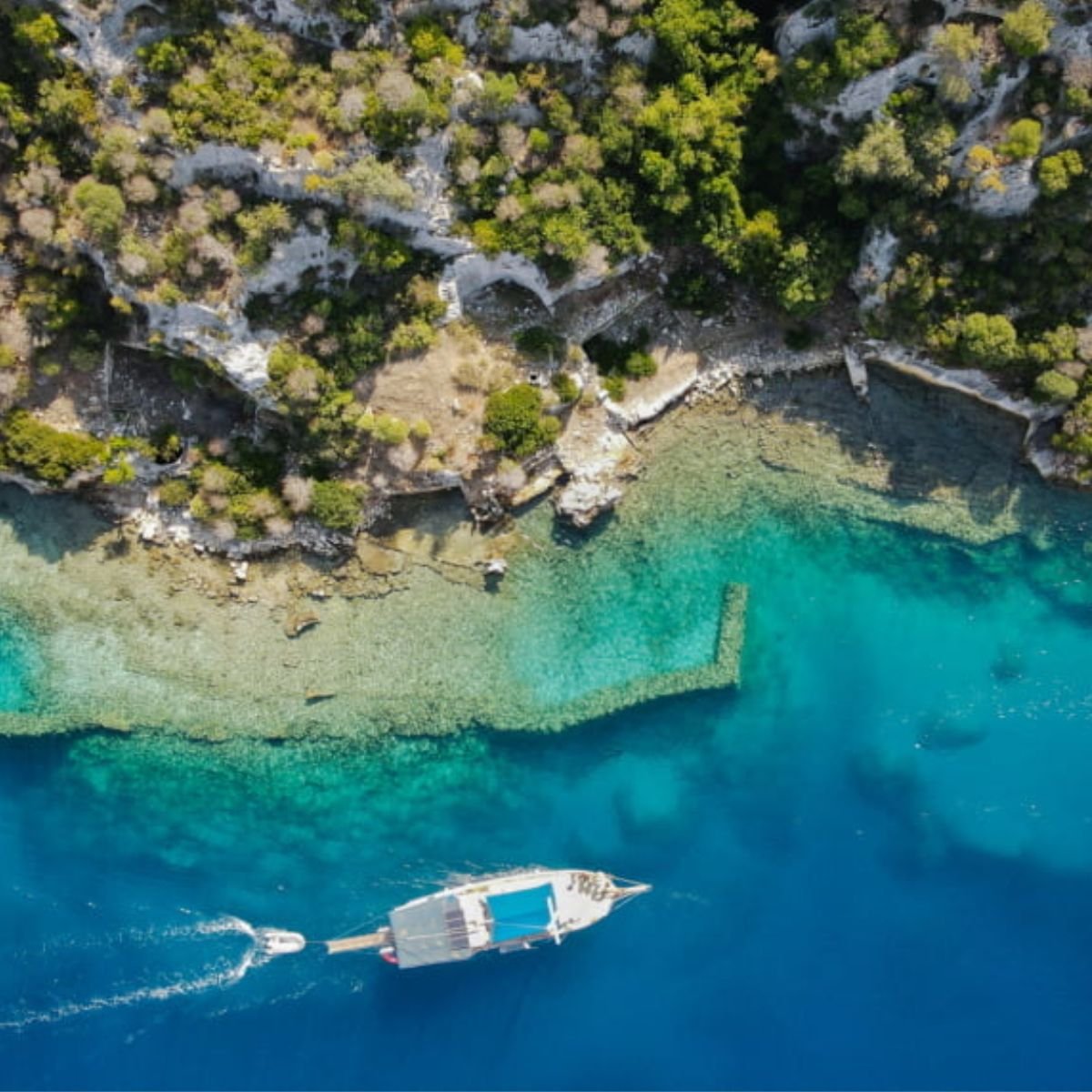 Kekova – Gulet over sunken city