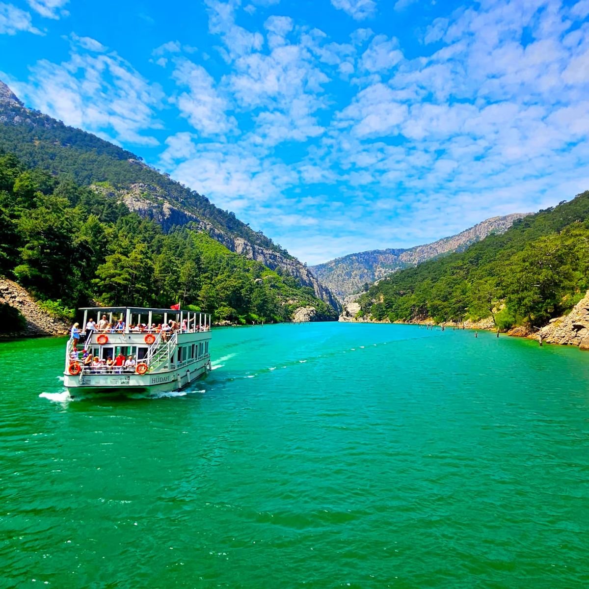 Green Canyon boat tour scenic canyon view
