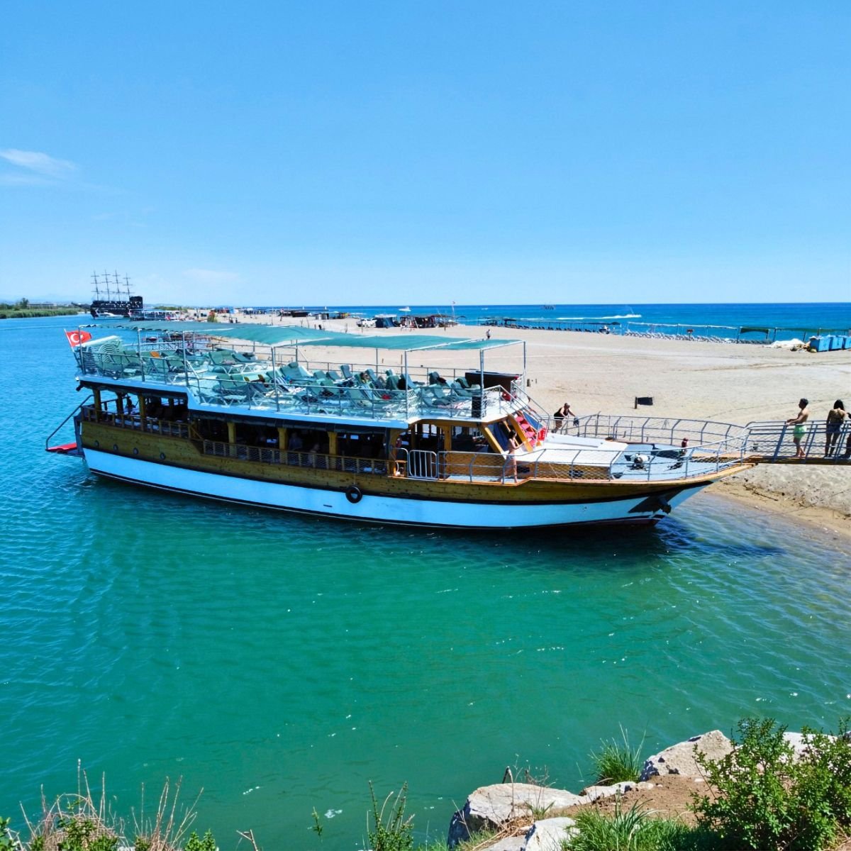 Deluxe Blue Cruise – 5